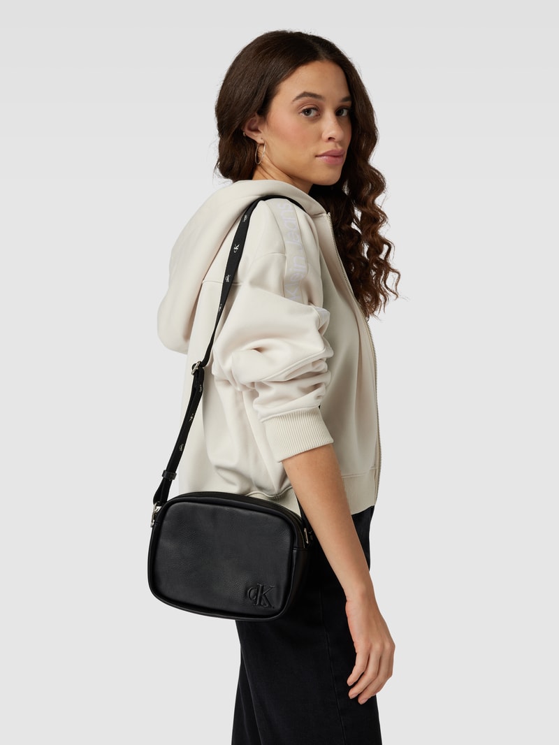 Camera Bag mit Label-Details Modell 'ULTRALIGHT' in black