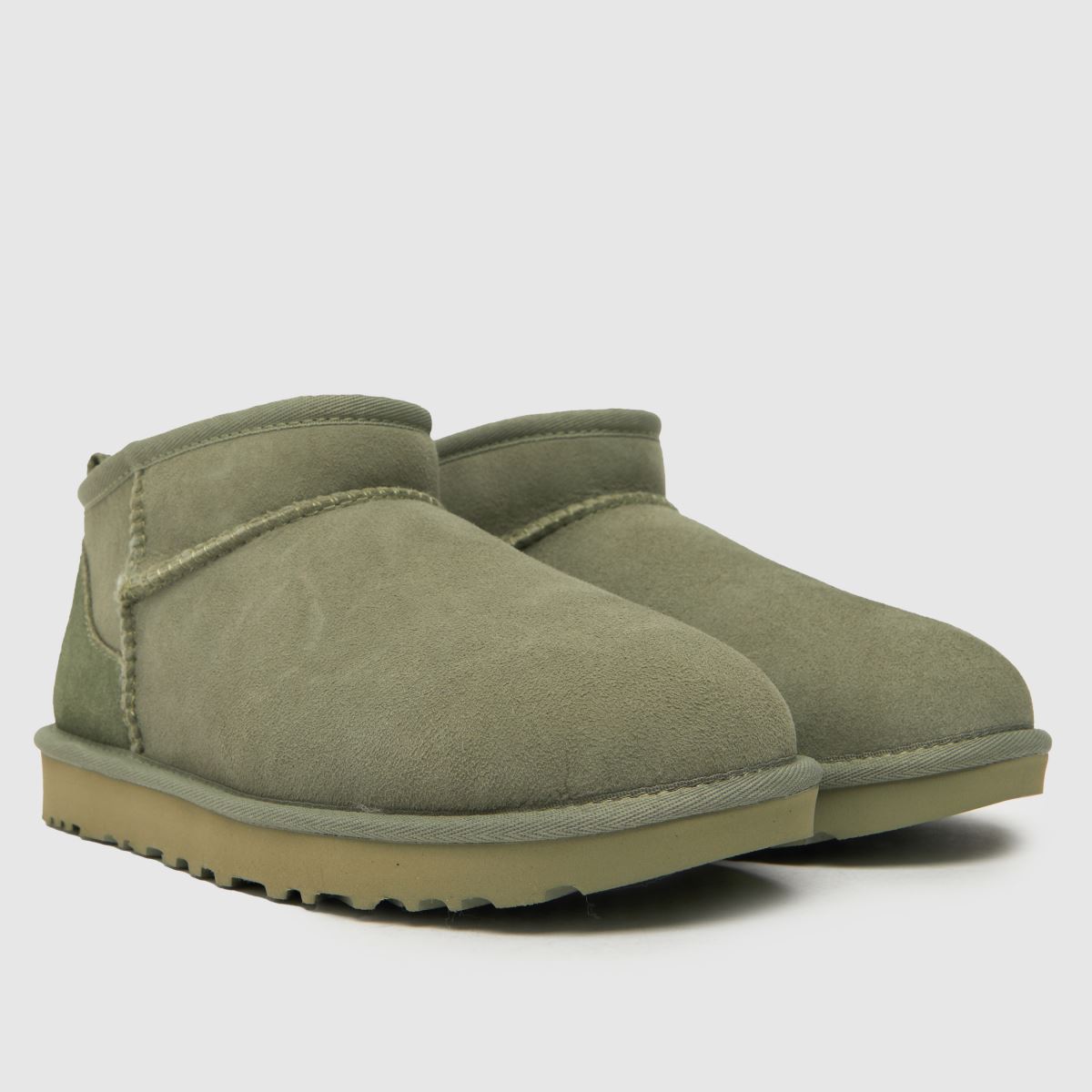 UGG – Classic Ultra Mini-stövlar i skuggad klöverfärgad