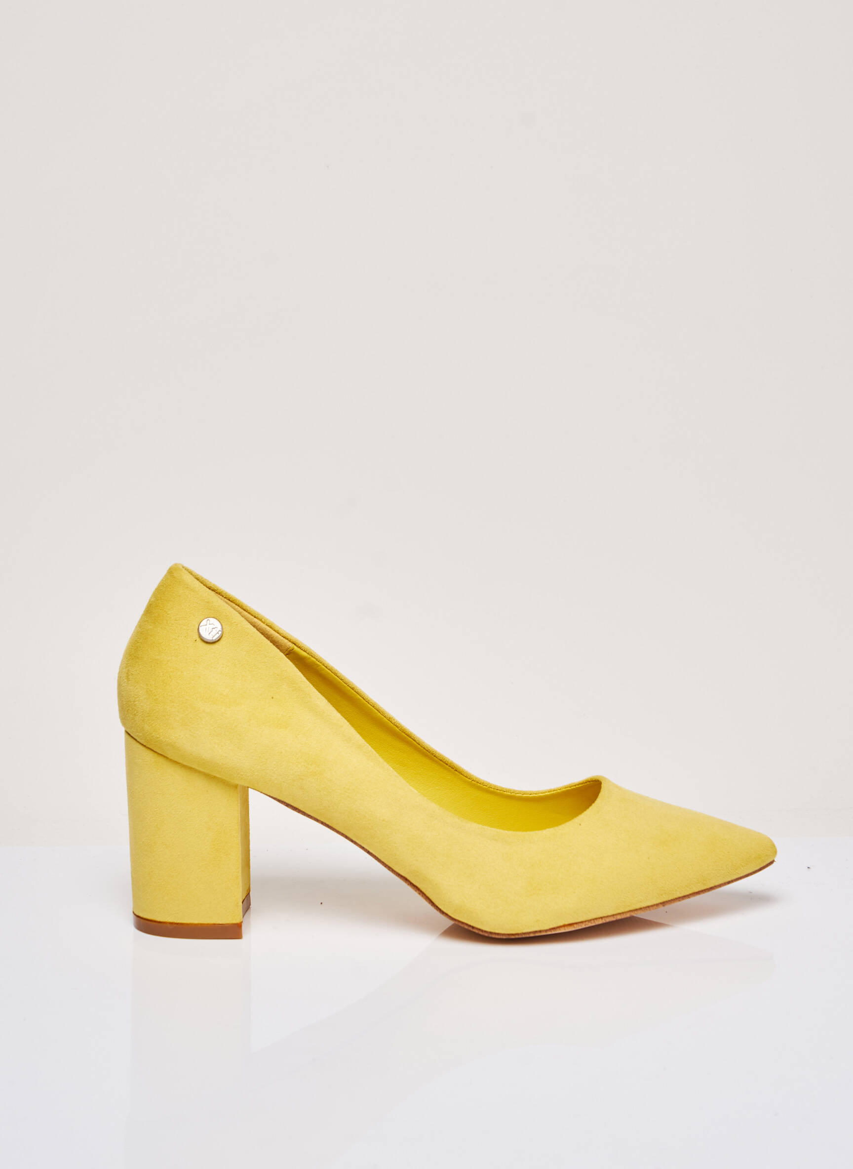 Xti Escarpins Femme couleur jaune