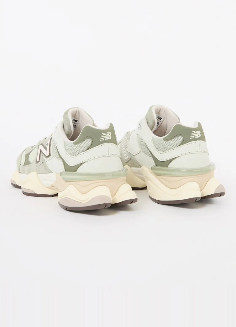 Αθλητικά παπούτσια New Balance 9060 με σουέτ λεπτομέρειες