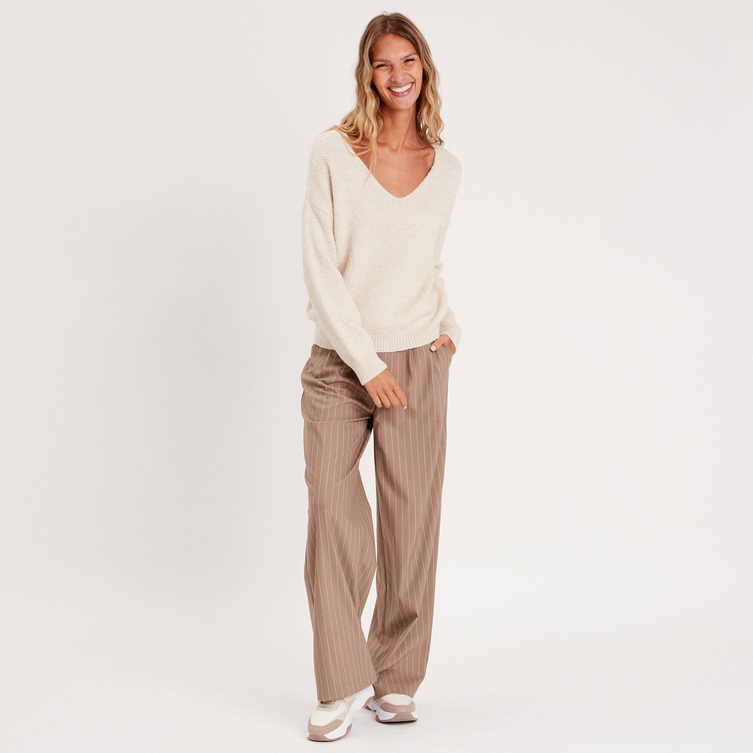 Pull manches longues col en V ecru femme | Cache Cache