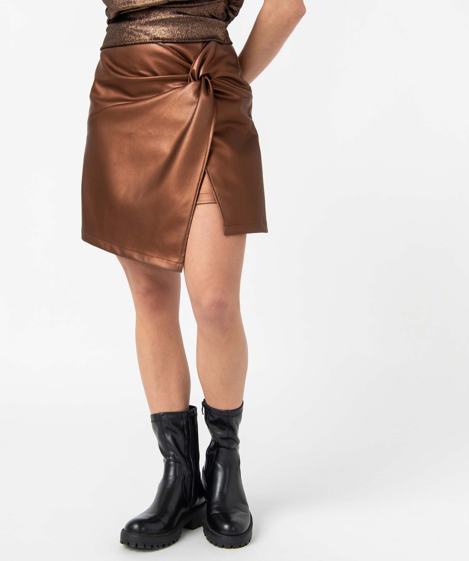 Jupe femme forme portefeuille en synthétique imitation cuir marron | GEMO