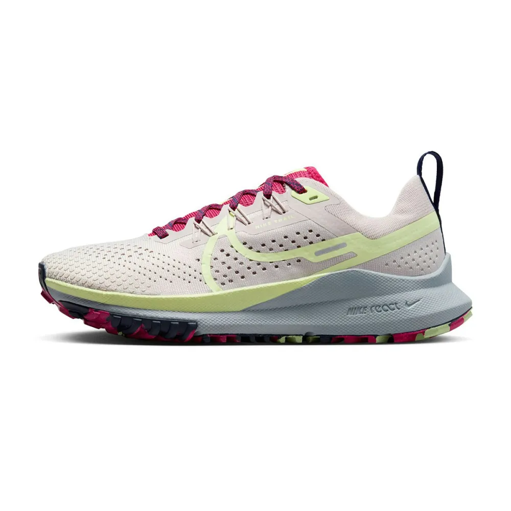 Nike React Pegasus Trail 4 DJ6159-002 / pink