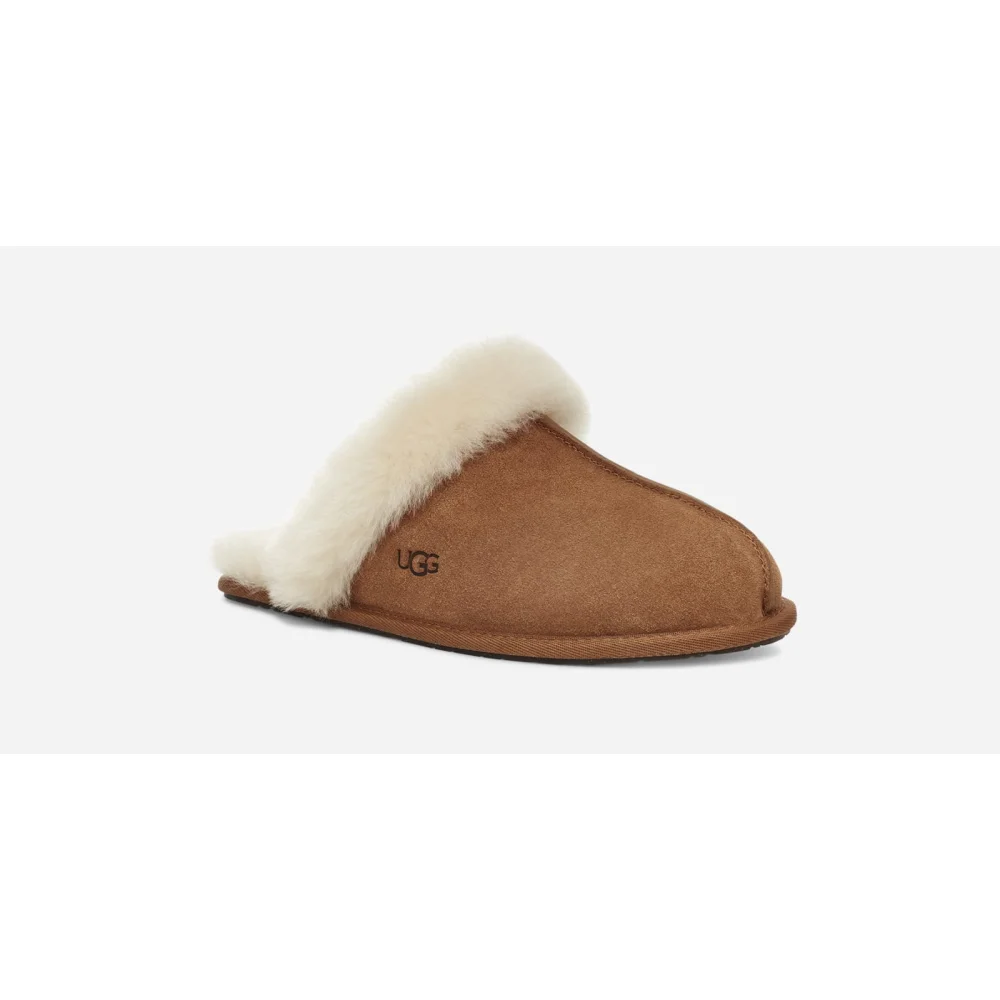 UGG Scuffette II 1106872-CHE / braun