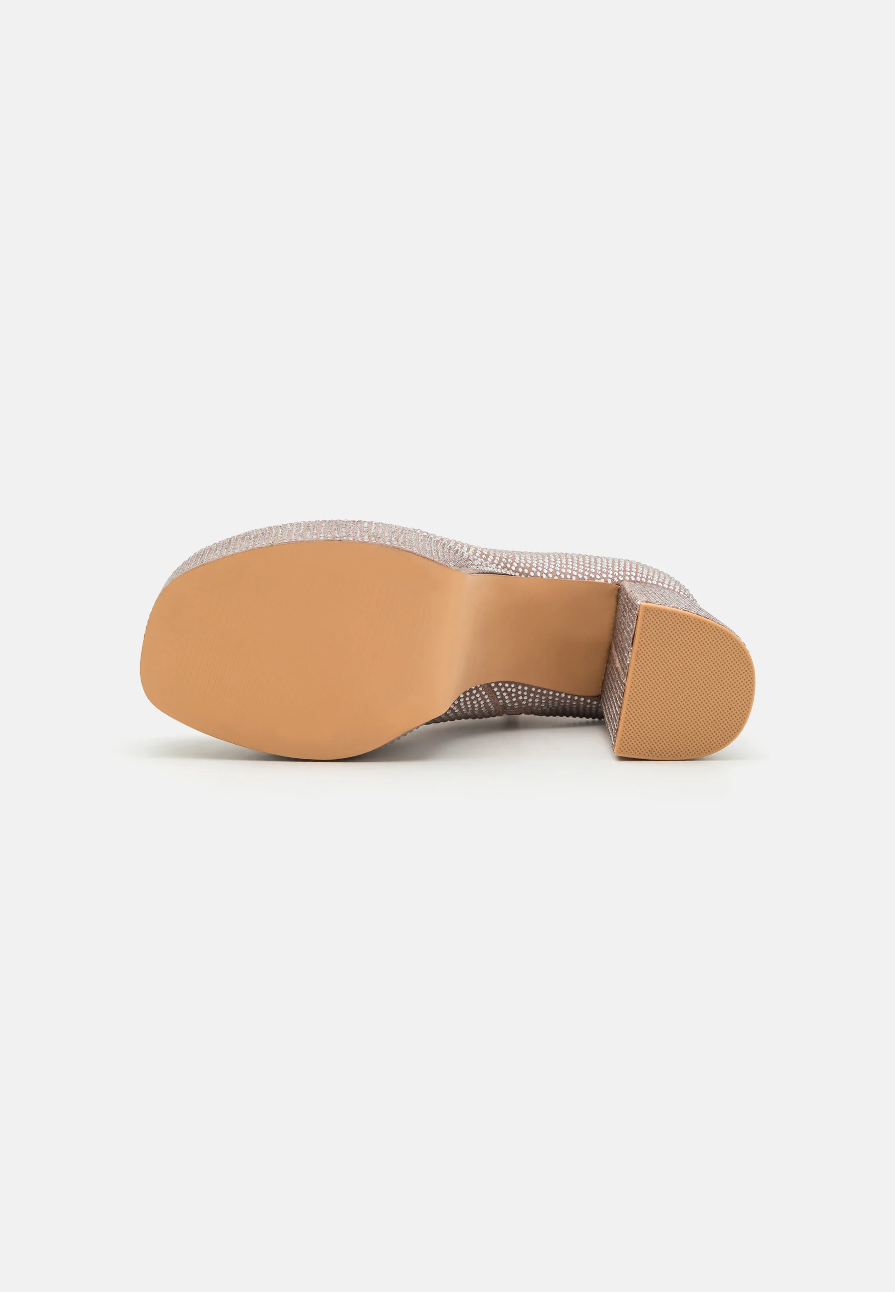 Botines de tacón par e impar