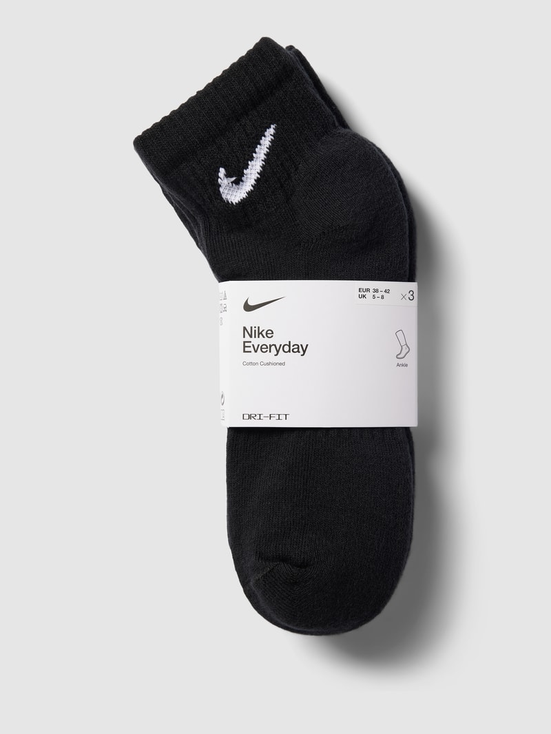 Socken mit Label-Print im 3er-Pack in schwarz