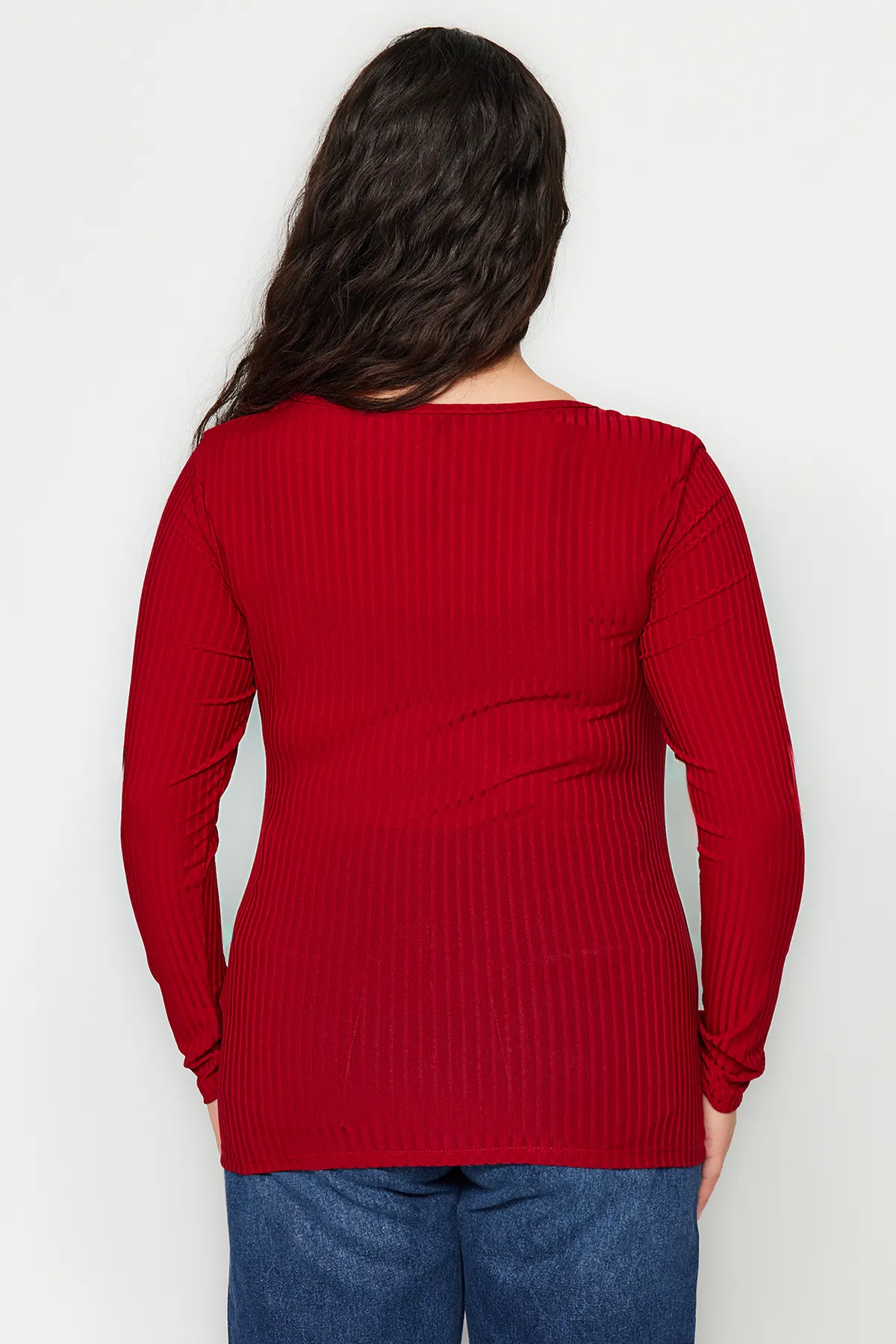 Trendyol Curve  Weinrote Strickbluse mit quadratischem Kragen TBBSS22AF0027