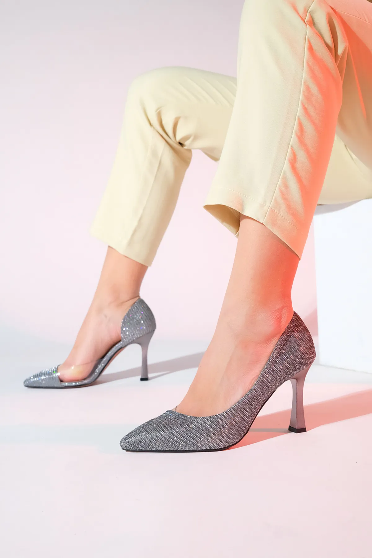 LuviShoes  653 Platin-Silber-Damenschuhe mit Absatz