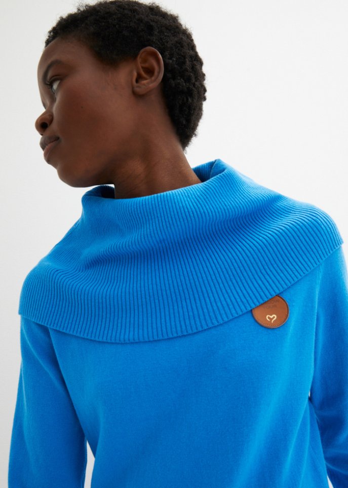 Feinstrickpullover mit weitem Kragen
