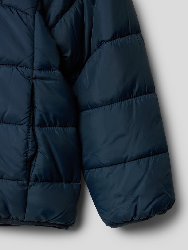 Steppjacke mit Kapuze in blau
