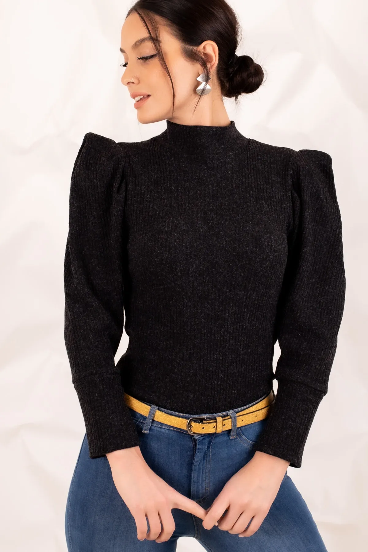 armonika  Schwarzer Damen-Strickpullover mit Wassermelonenärmeln ARM-20K001103