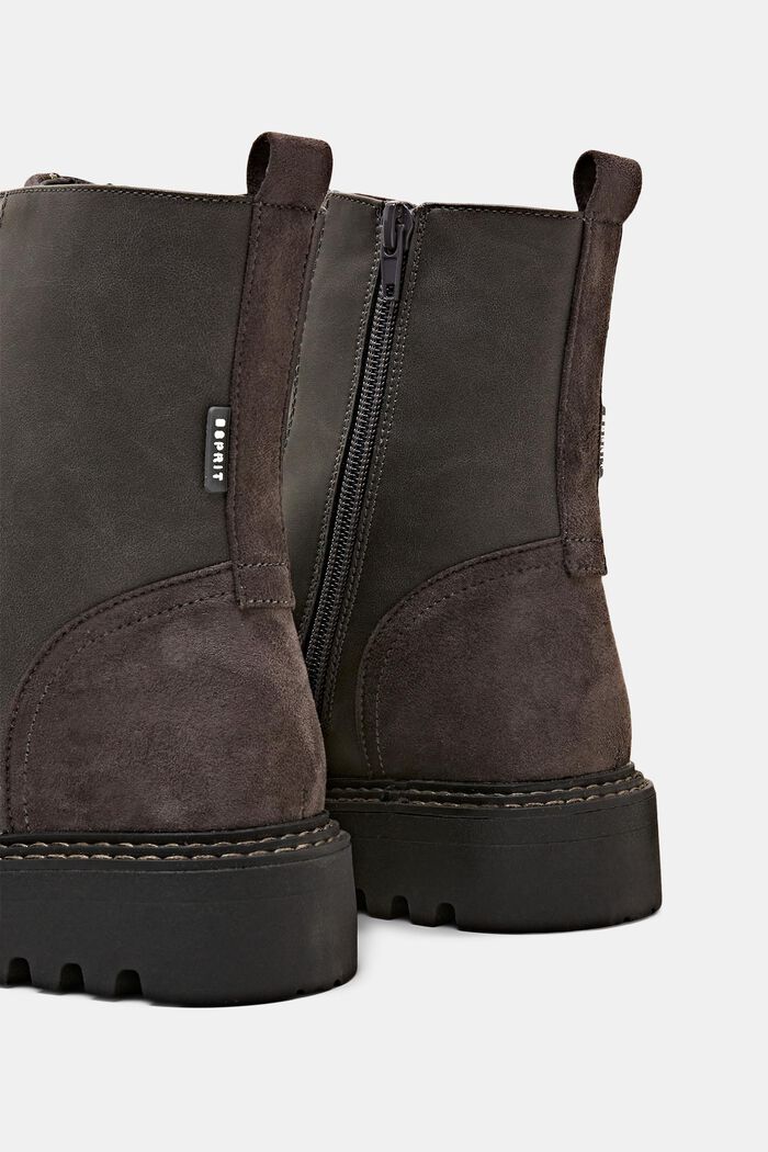Schnürboots aus veganem Leder