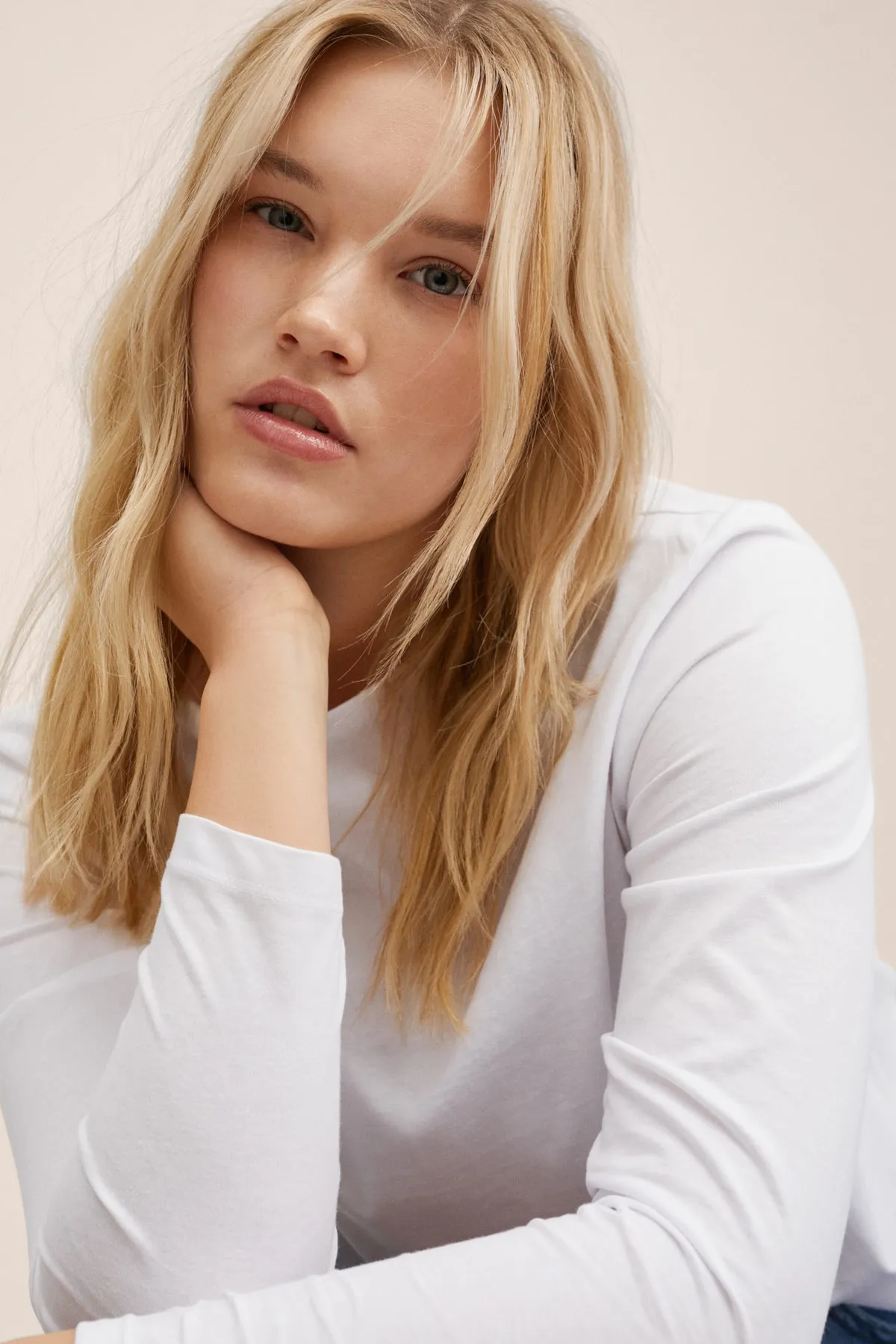MANGO  27013257 Frau / Mädchen Weiß