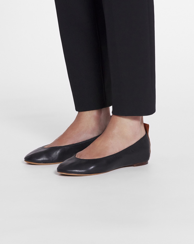 LA BALLERINE EN CUIR
