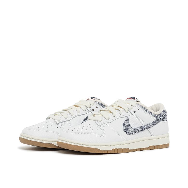 NIKE Wmns Dunk Low 
