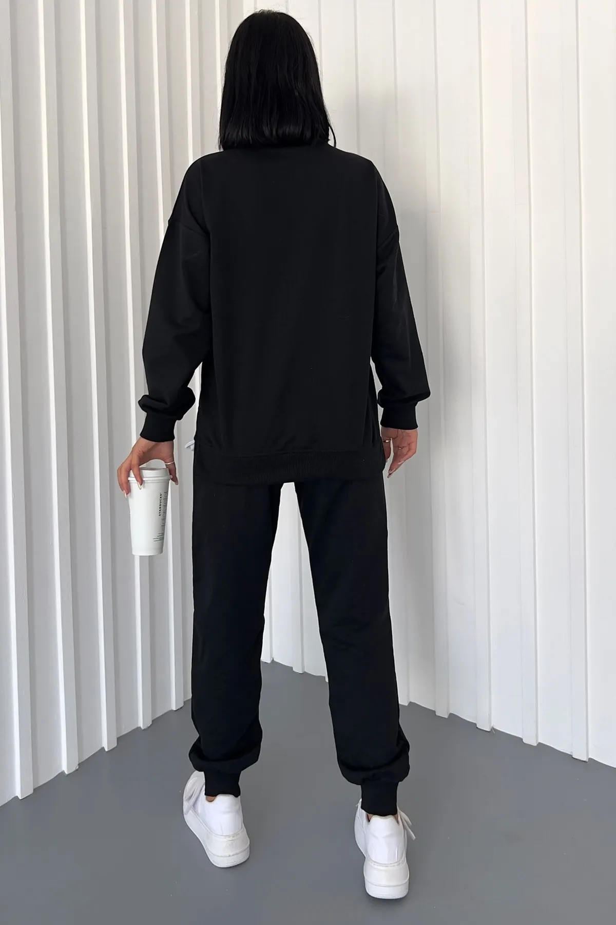 lovebox  Zweifädiger Baumwollstoff, Garni mit seitlichem Reißverschluss und Beindetail, langärmeliger schwarzer Trainingsanzug 300