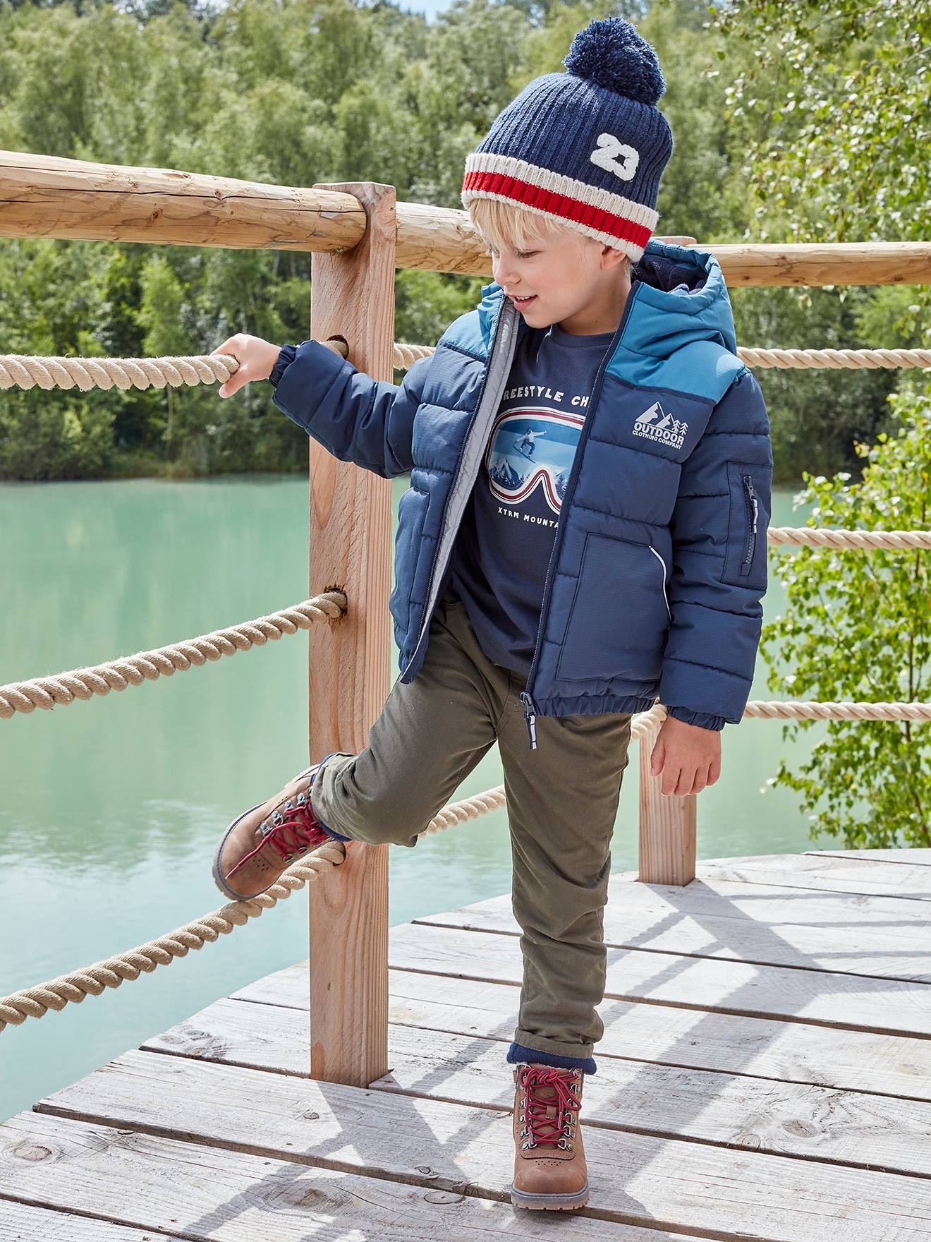 Vertbaudet Jungen Steppjacke mit Kapuze, Recycling-Polyester - khaki
