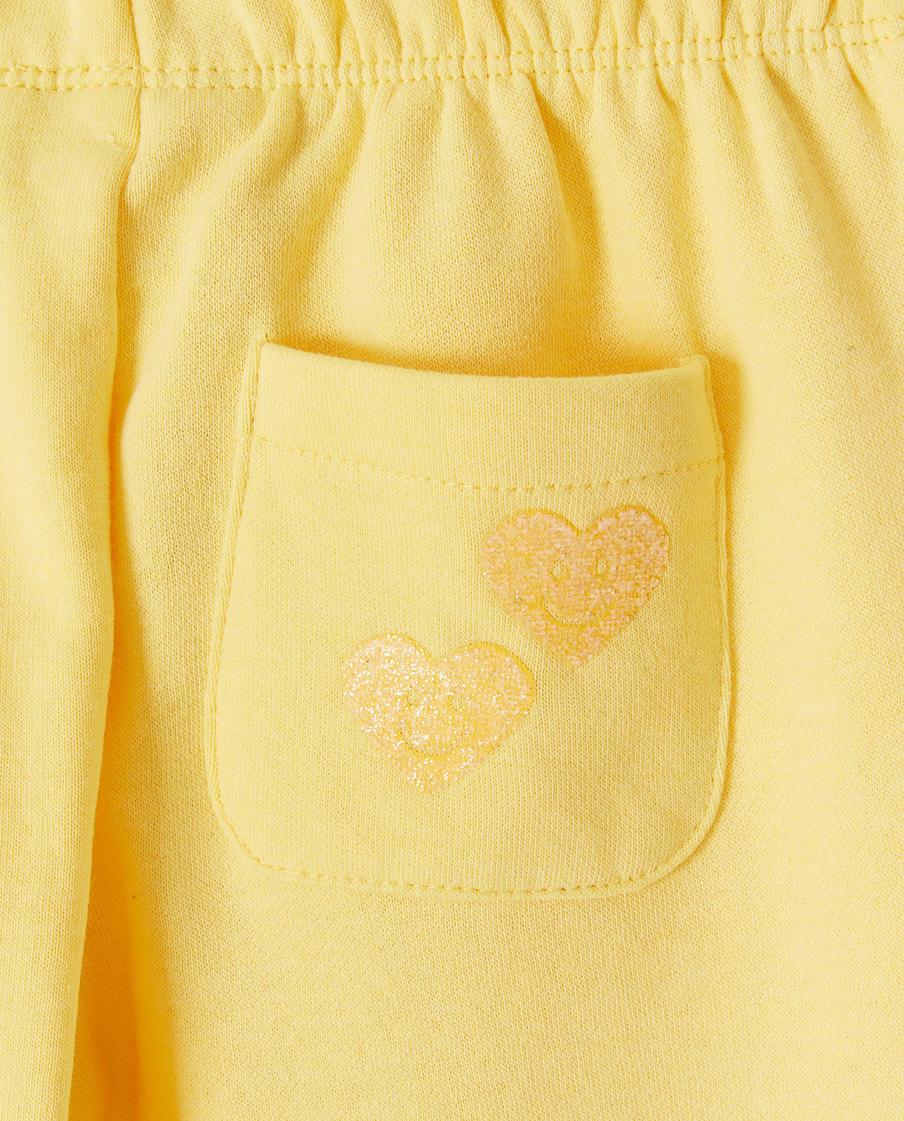 Pantaloni de trening galbeni Besties