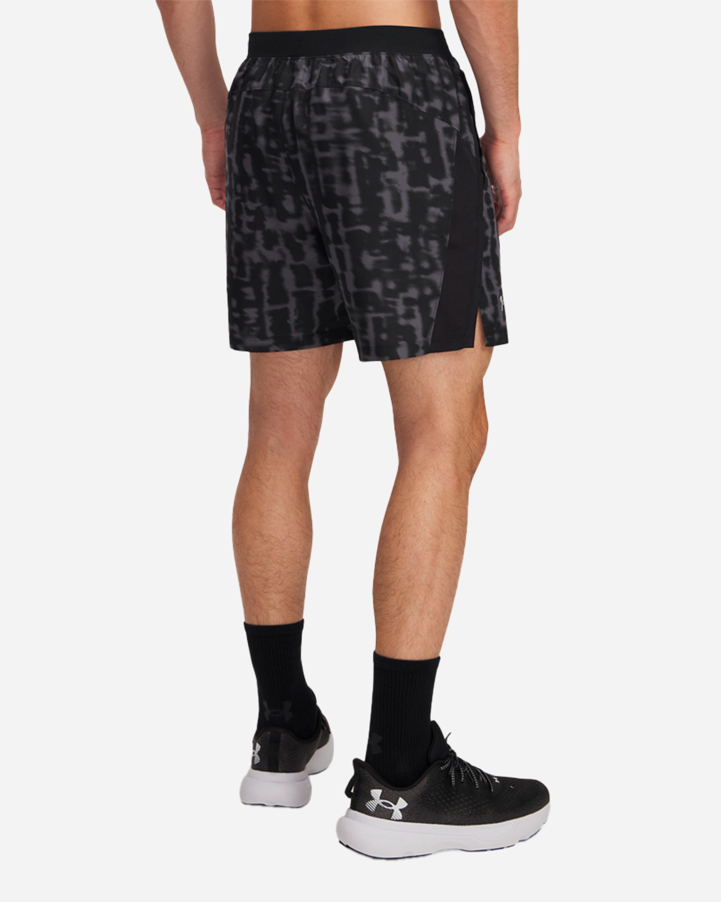 Krótkie buty do biegania Under Armour Launch 7 Print M 77-1382621-0025