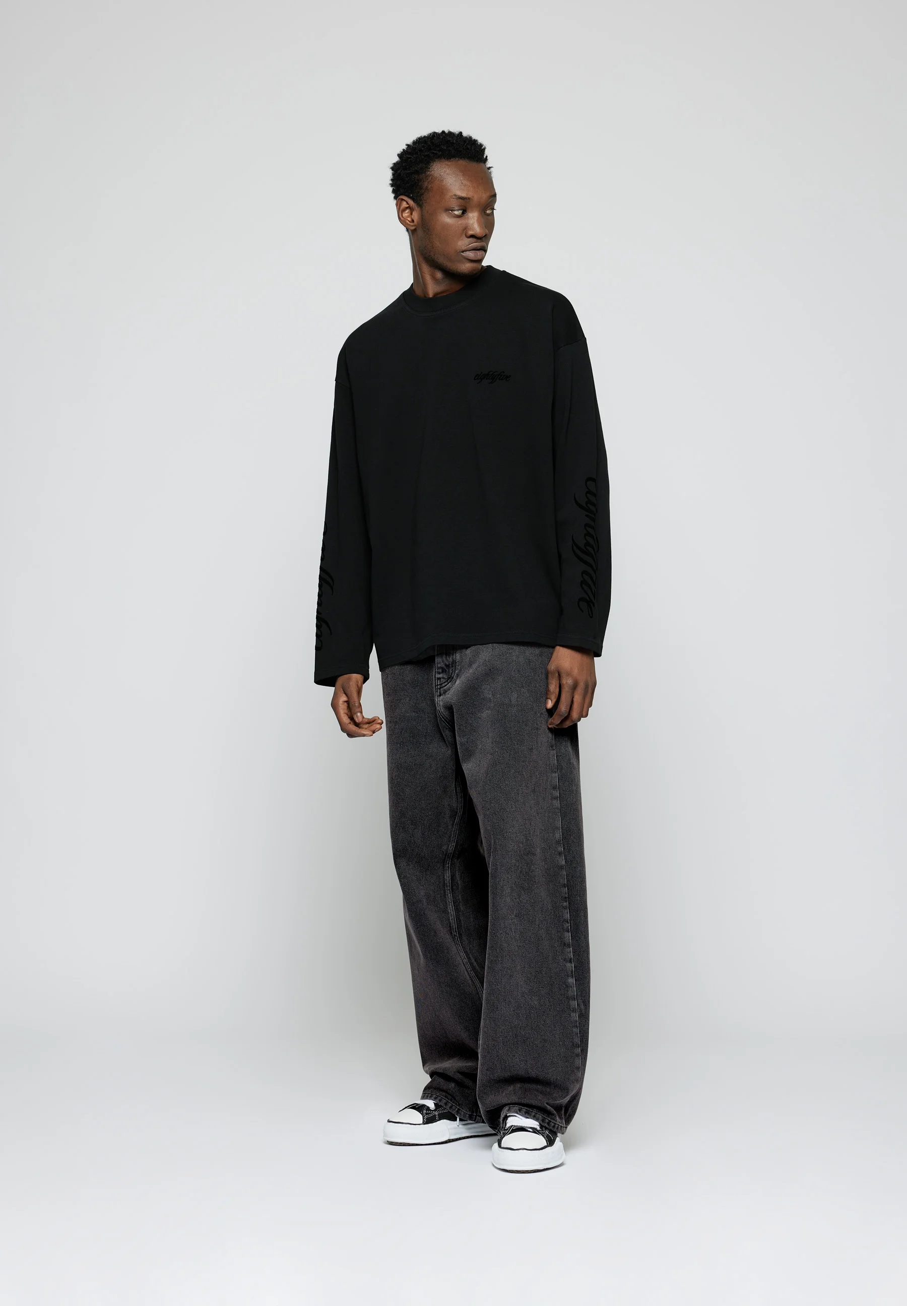 EIGHTYFIVE LOOSE BAGGY - Vaqueros holgados