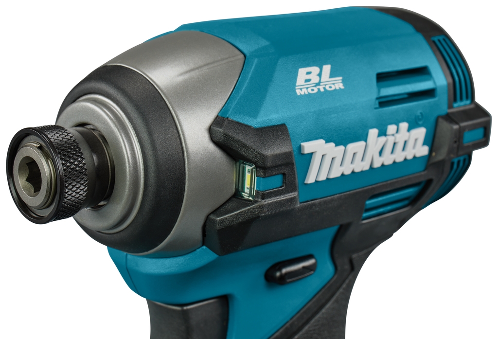 Makita TD003GZ trieciena skrūvgriezis 40V Max bez akumulatora un lādētāja