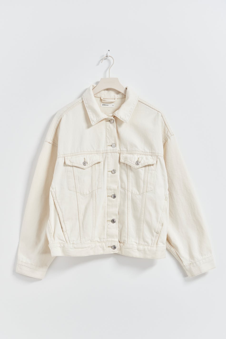 Loose denim jacket