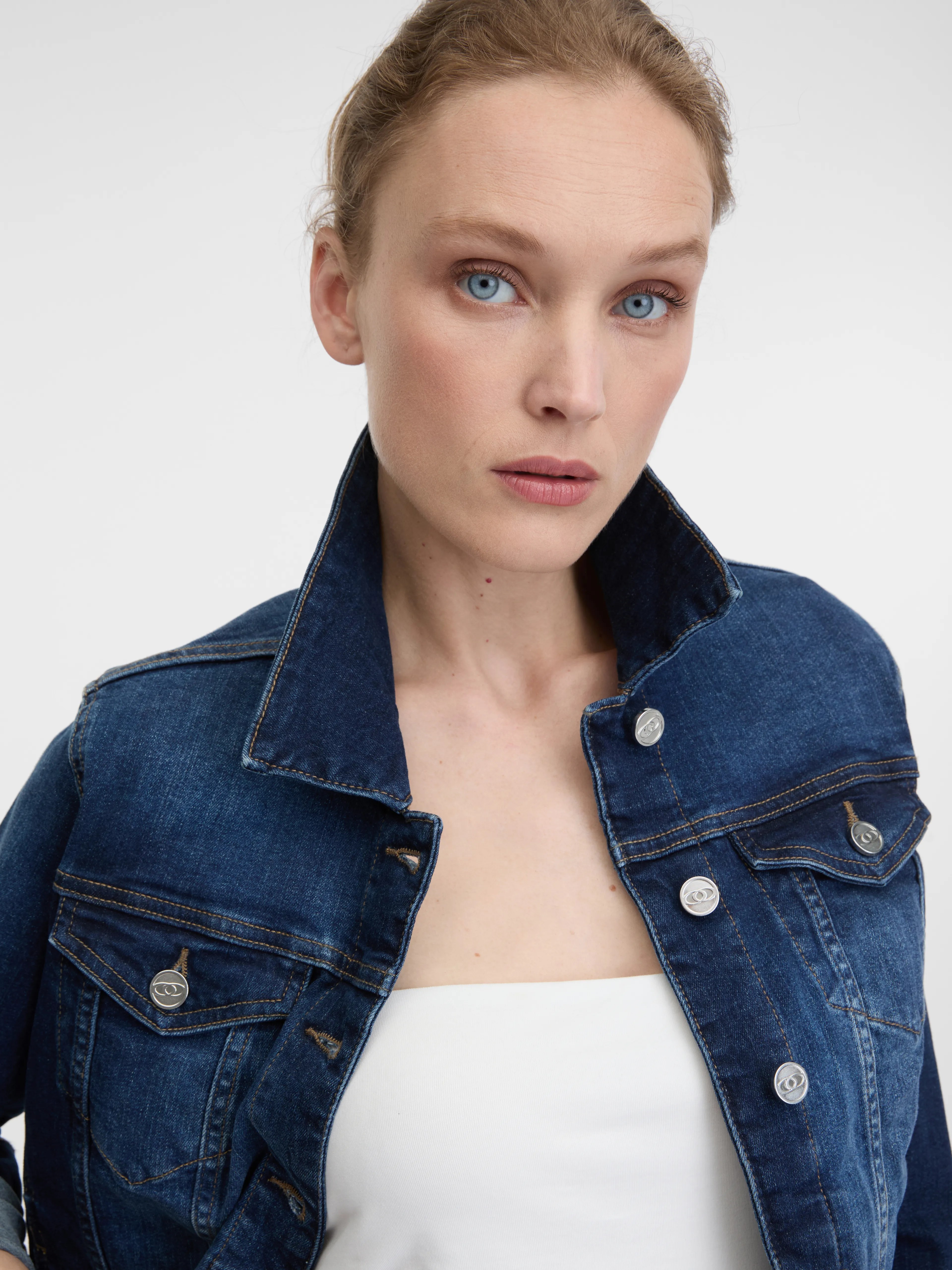 Dunkelblaue Damen-Jeansjacke ORSAY