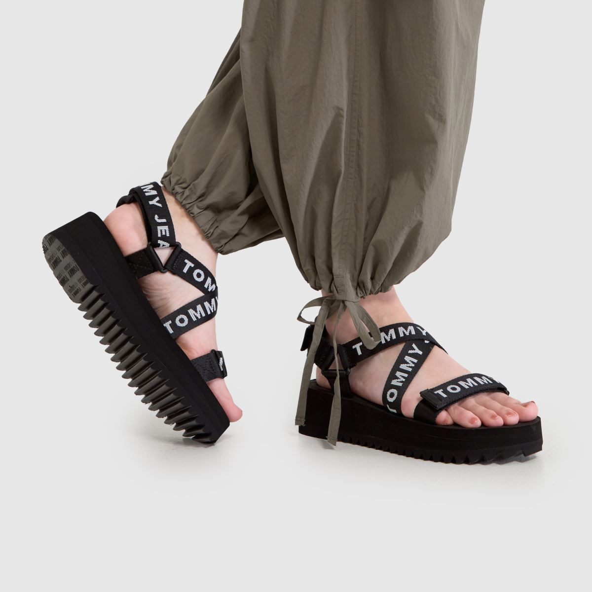 Tommy Jeans – Svarta plattformsandaler