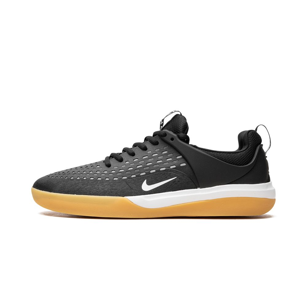 Nike Zoom Nyjah 3 SB DV7896-001 / schwarz