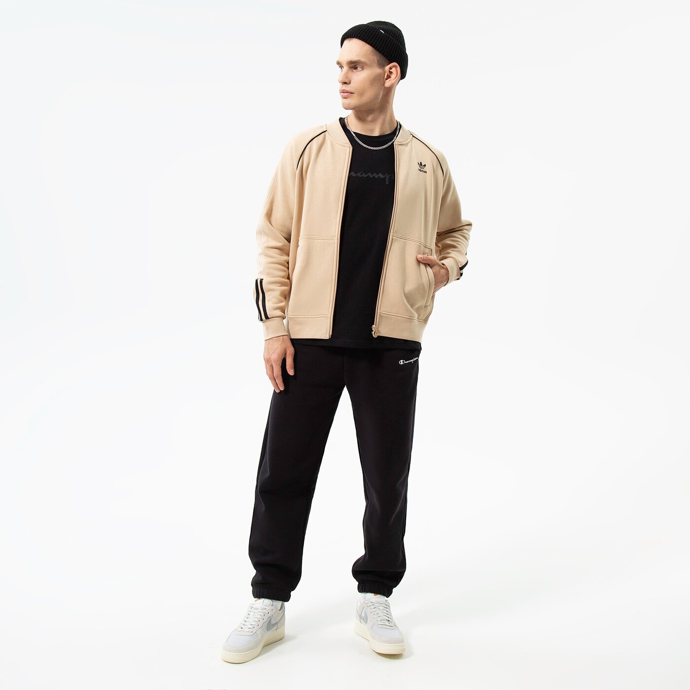 CHAMPION T-SHIRT CREWNECK T-SHIRT Schwarz