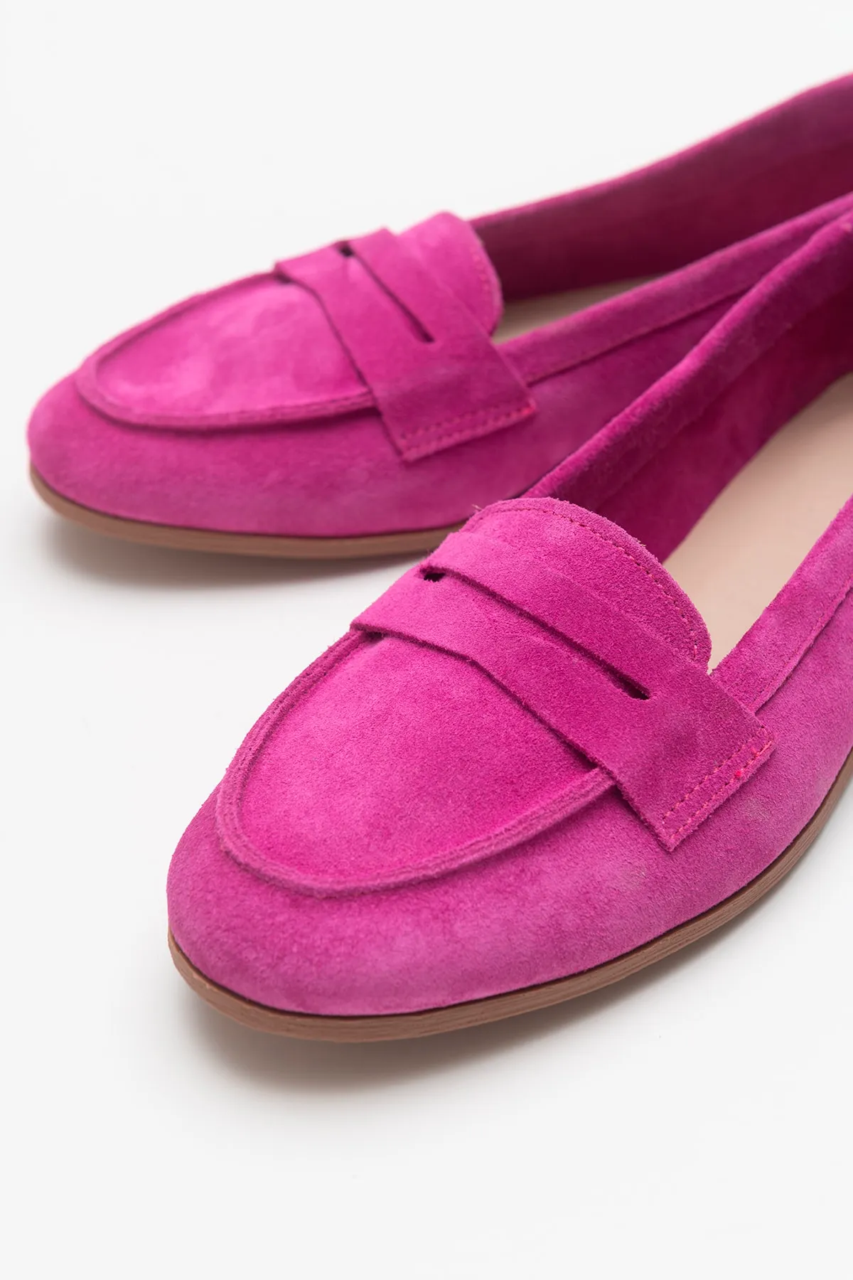 LuviShoes  Ballerinas aus fuchsiafarbenem Wildleder für Damen