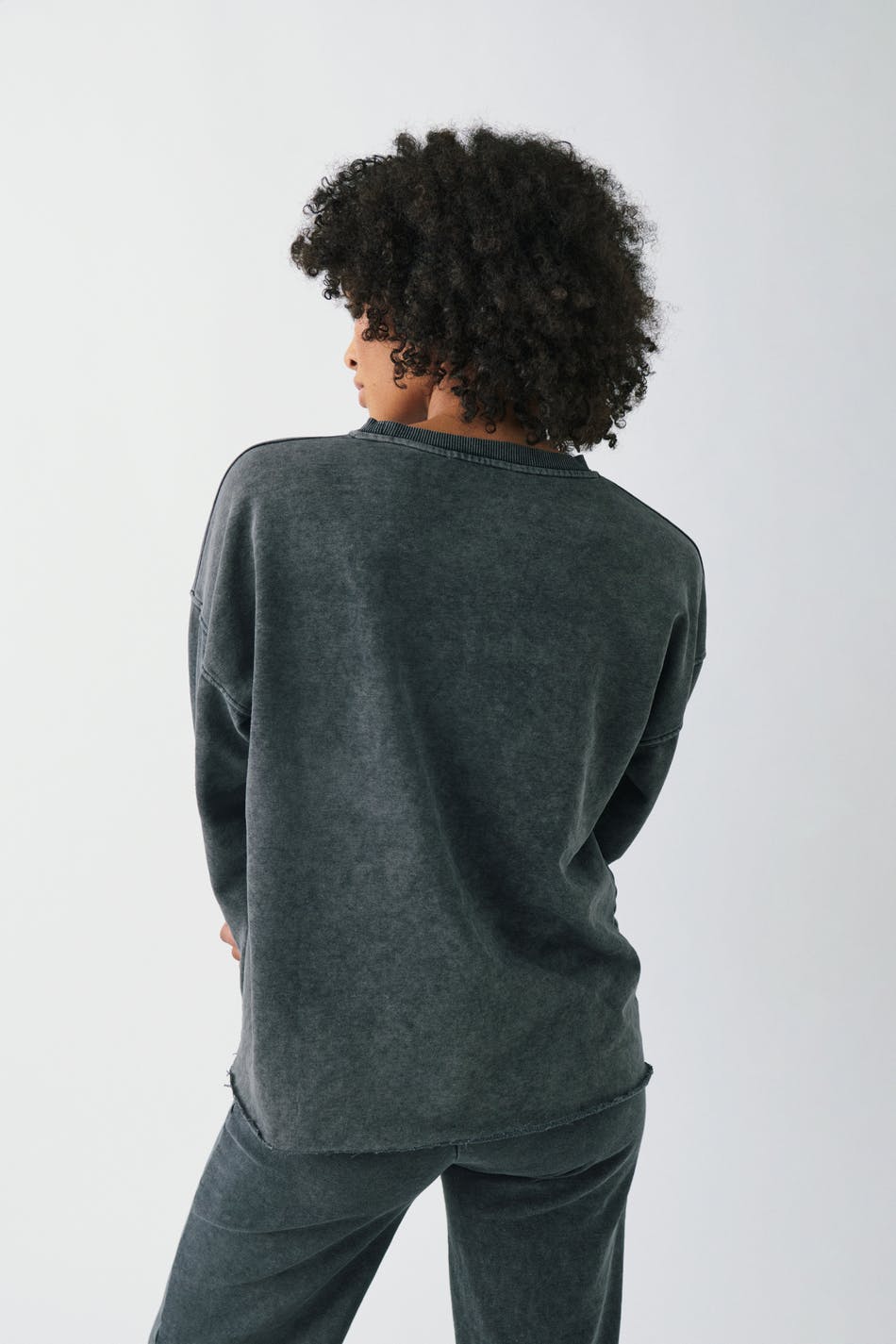 Washed sweater