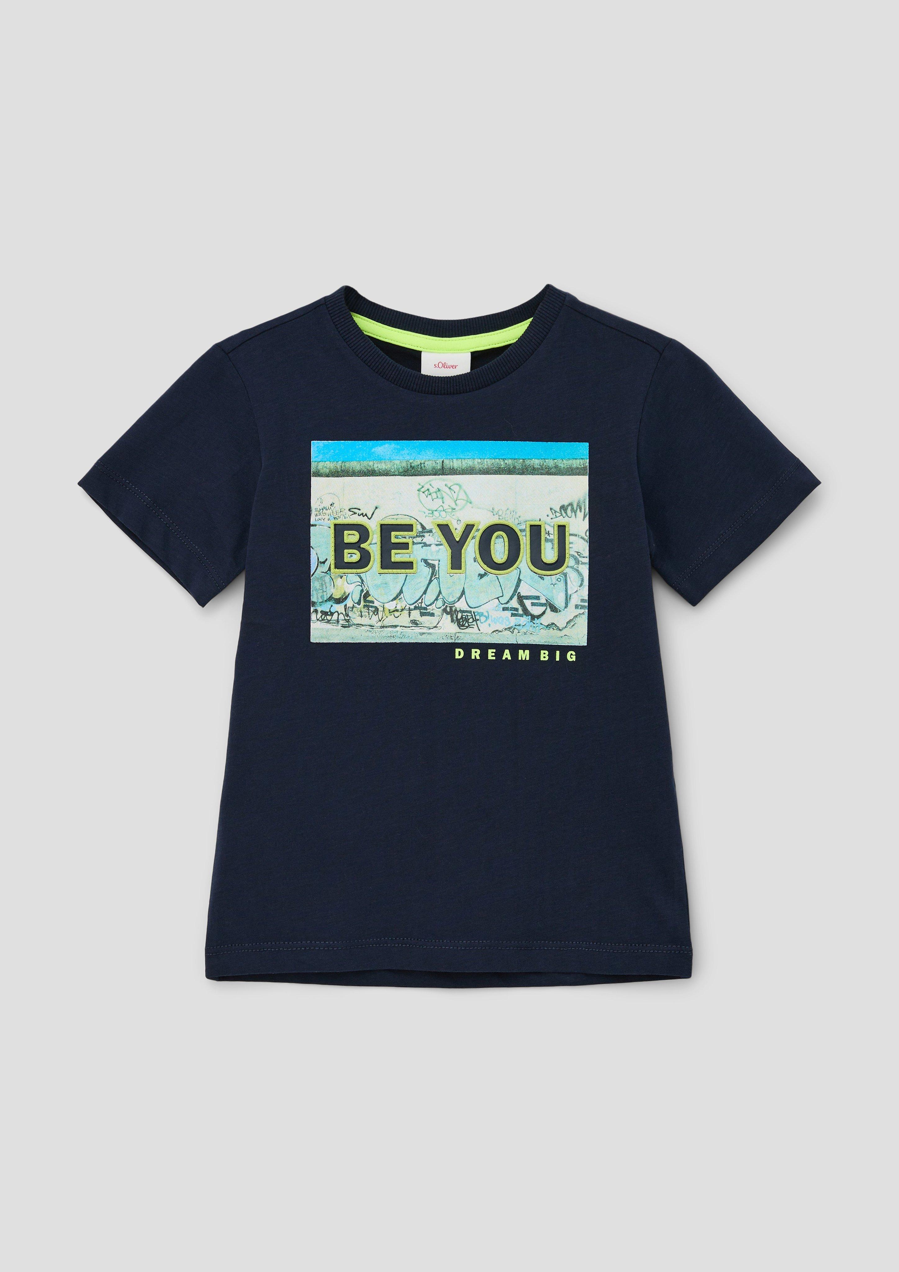 T-Shirt mit gummiertem Print  2140422-5952