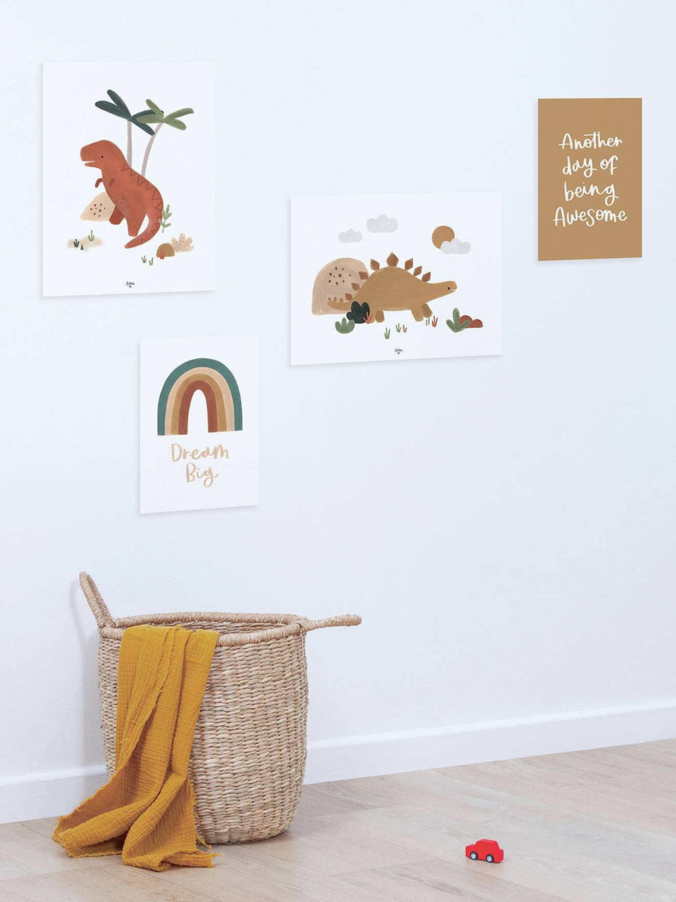 Lot de 4 affiches Dinosaures Sunny LILIPINSO multicolore