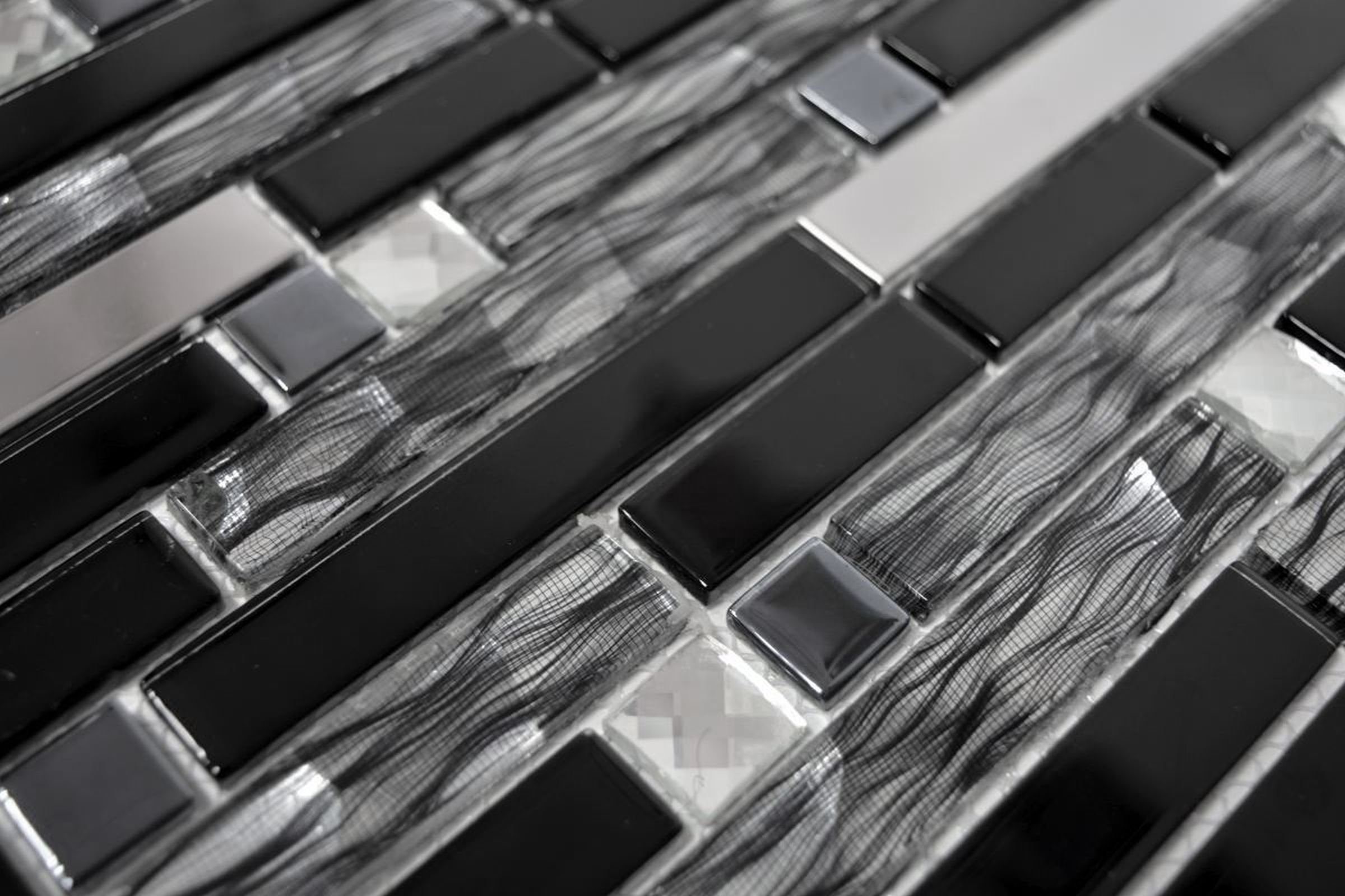 Mosani Mosaikfliesen Glasmosaik Stäbchen Edelstahl silber schwarz Fliesenspiegel