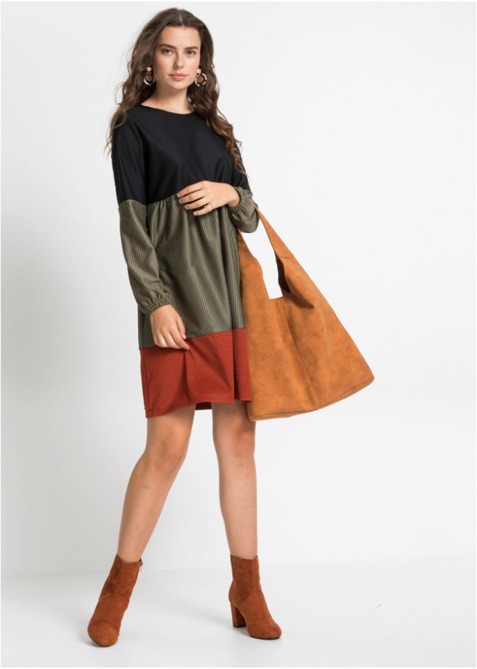 Stufenkleid in Rippstruktur