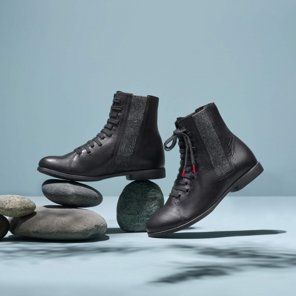 AGRAT Stiefelette - Schwarz