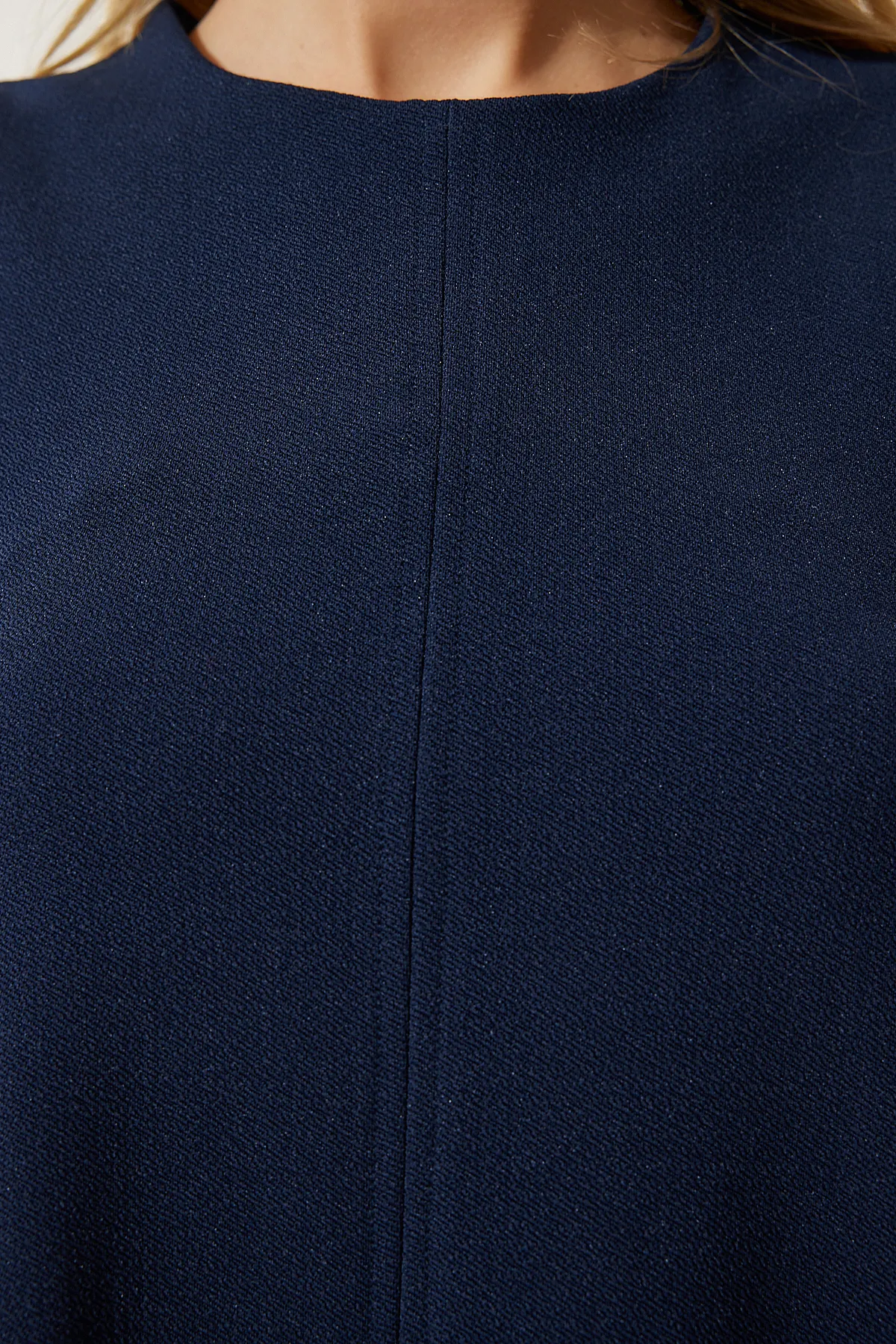 Happiness İstanbul  Marineblaues Sommer-Glockenkleid mit Rundhalsausschnitt für Damen RV00160