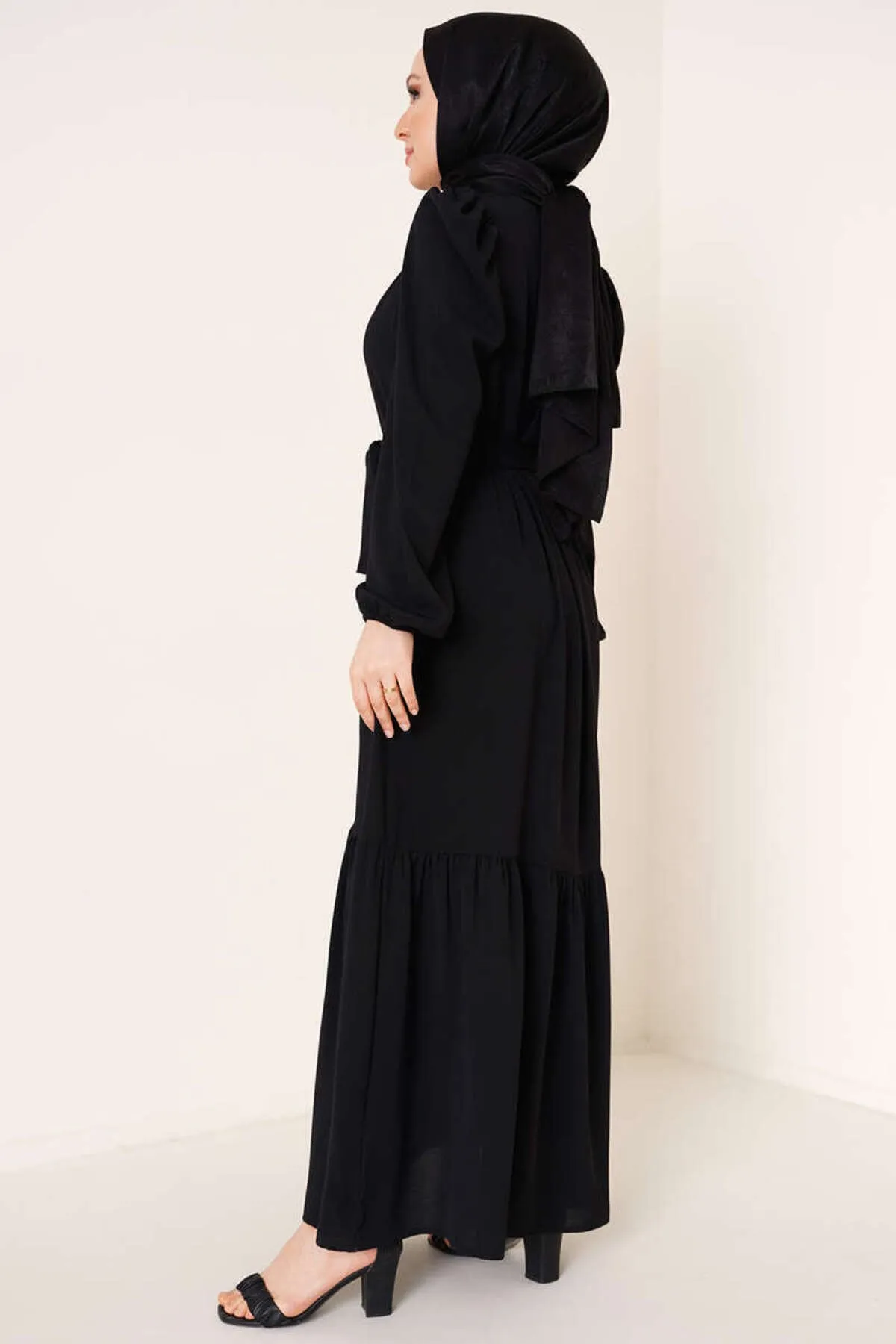 VOLT CLOTHİNG  Ayrobin-Kleid für Damen mit gerafftem Detail am Kragen