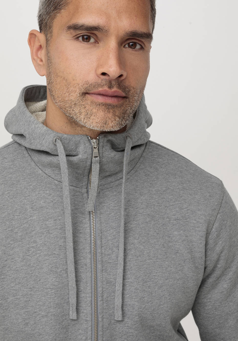 Sweatjacke aus reiner Bio-Baumwolle