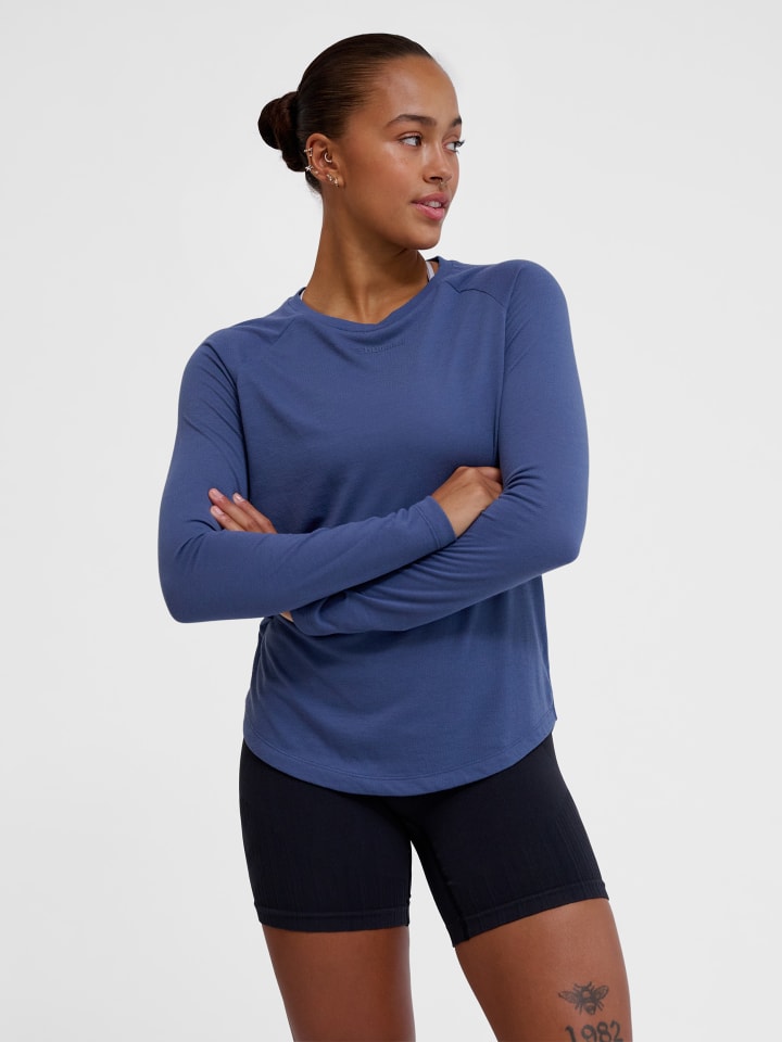 Hummel Hummel T-Shirt Raglanärmel Hmlmt Vanja Multisport Damen in BLUE INDIGO günstig kaufen