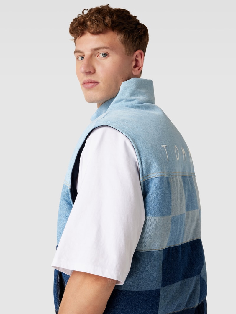 Steppweste mit Label-Patch Modell 'PUFFER' in jeans