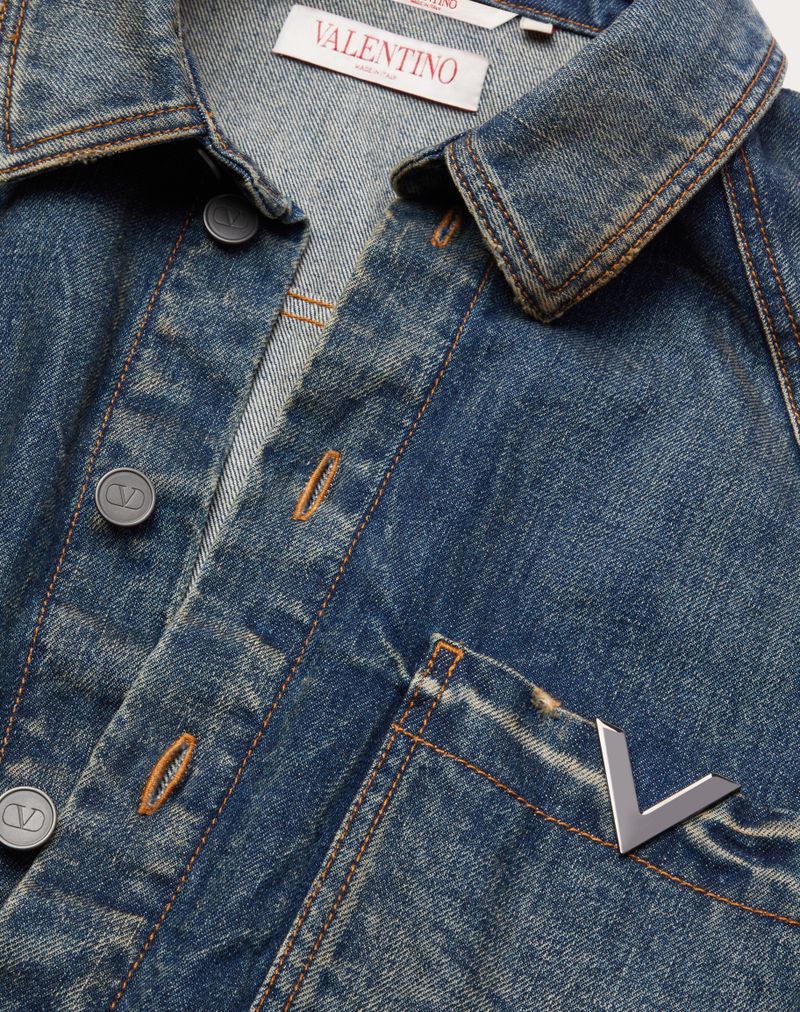 DENIMSKJORTE MED METALLISK V-DETALJE