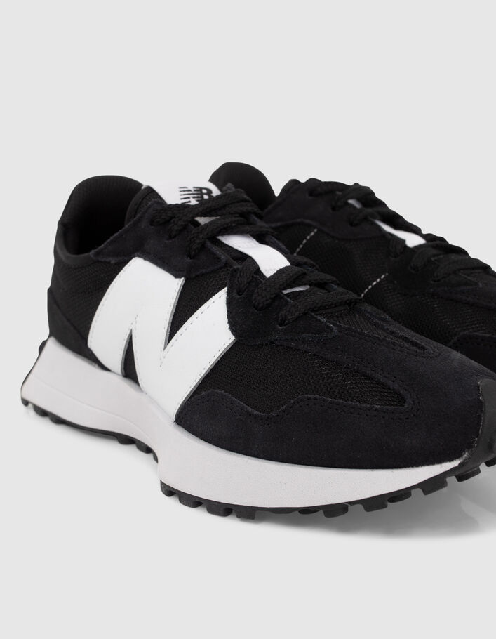 Sneakers NEW BALANCE 327 noires et blanches Femme