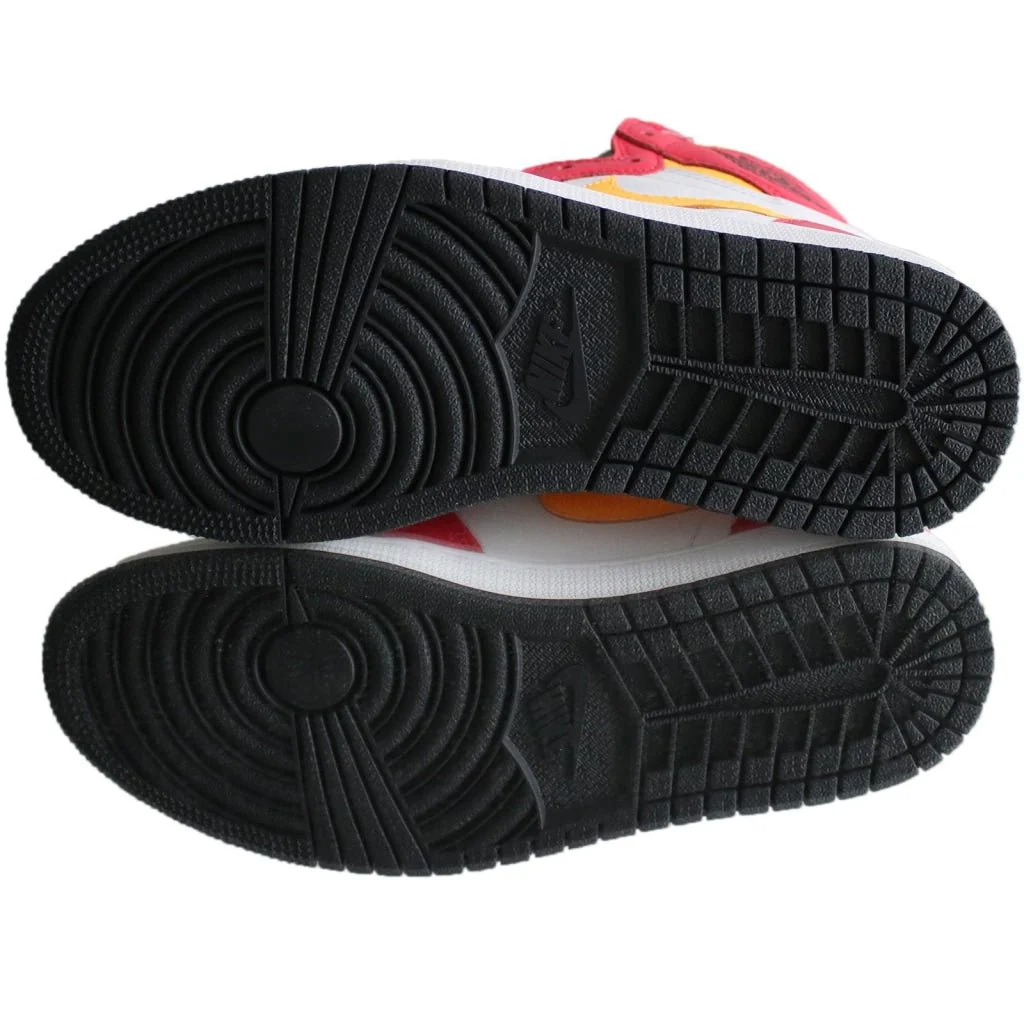 Air Jordan 1 Retro High OG Light Fusion Red