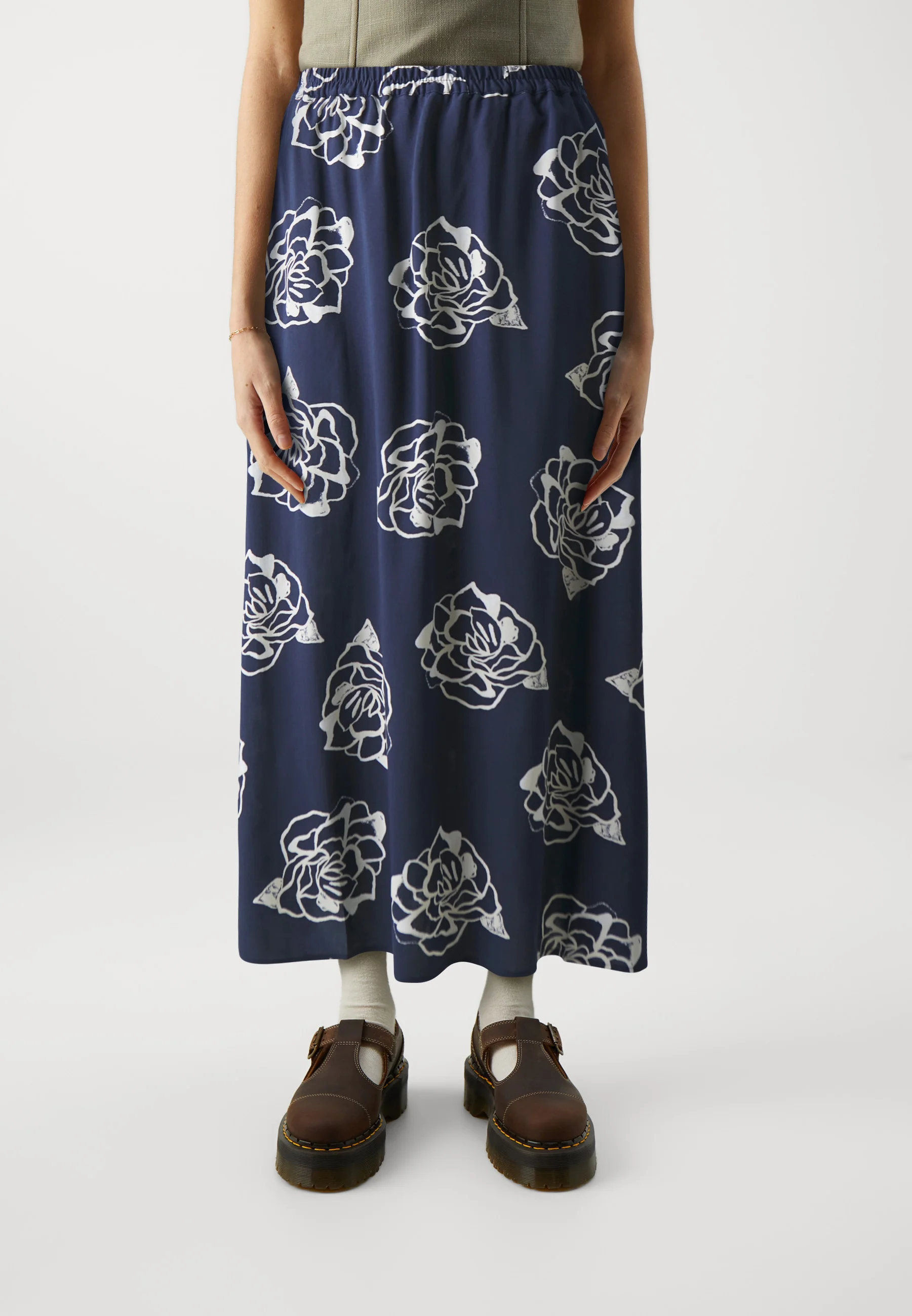 Vero Moda VMSIMPLY EASY SKIRT - Falda larga