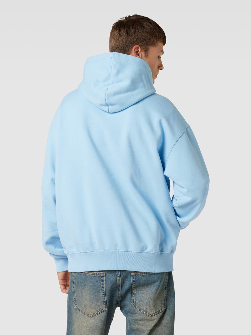 Oversized Hoodie mit Statement-Print Modell 'Kirk' in hellblau