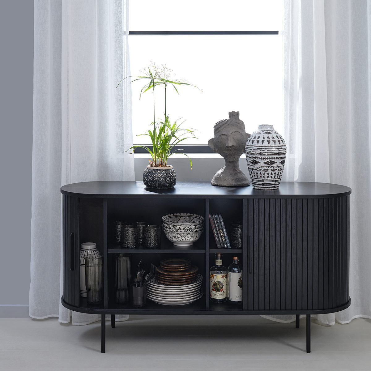 Trendstore Sideboard Uriel, modernes Sideboard, Schiebetüren in Lamellenoptik, moderner Retrolook