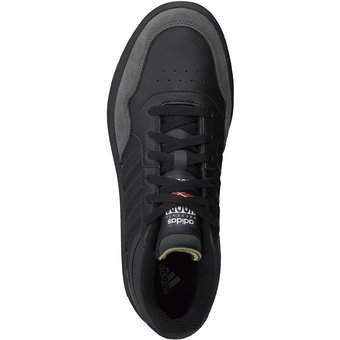 adidas Hoops 3.0 Sneaker in schwarz