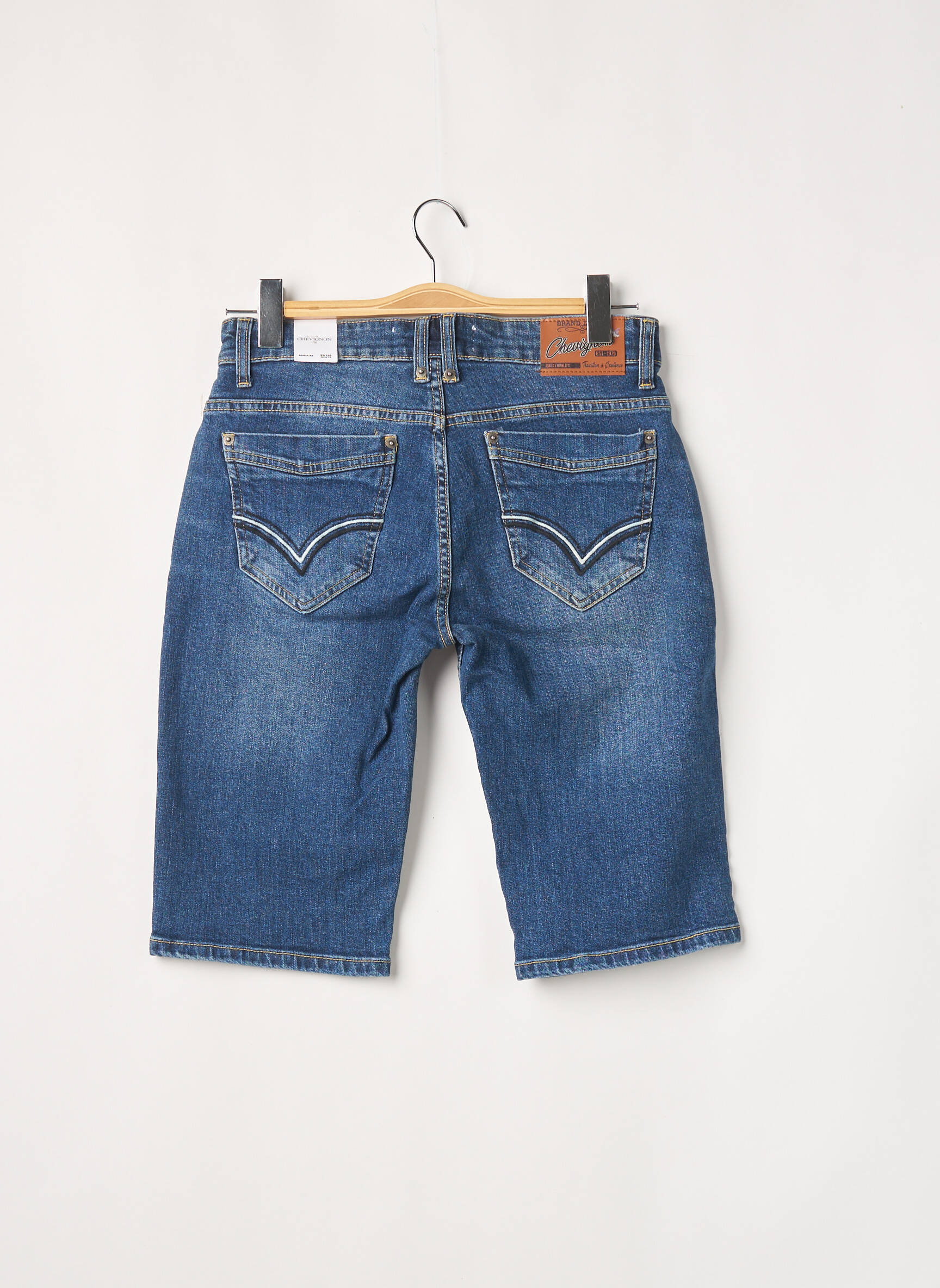 Chevignon Bermudas Femme couleur bleu